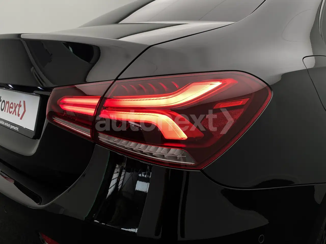 Mercedes-Benz A-Class e Limo. *2x AMG Line+Night* Edition 2021 (1079), миниатюра 24