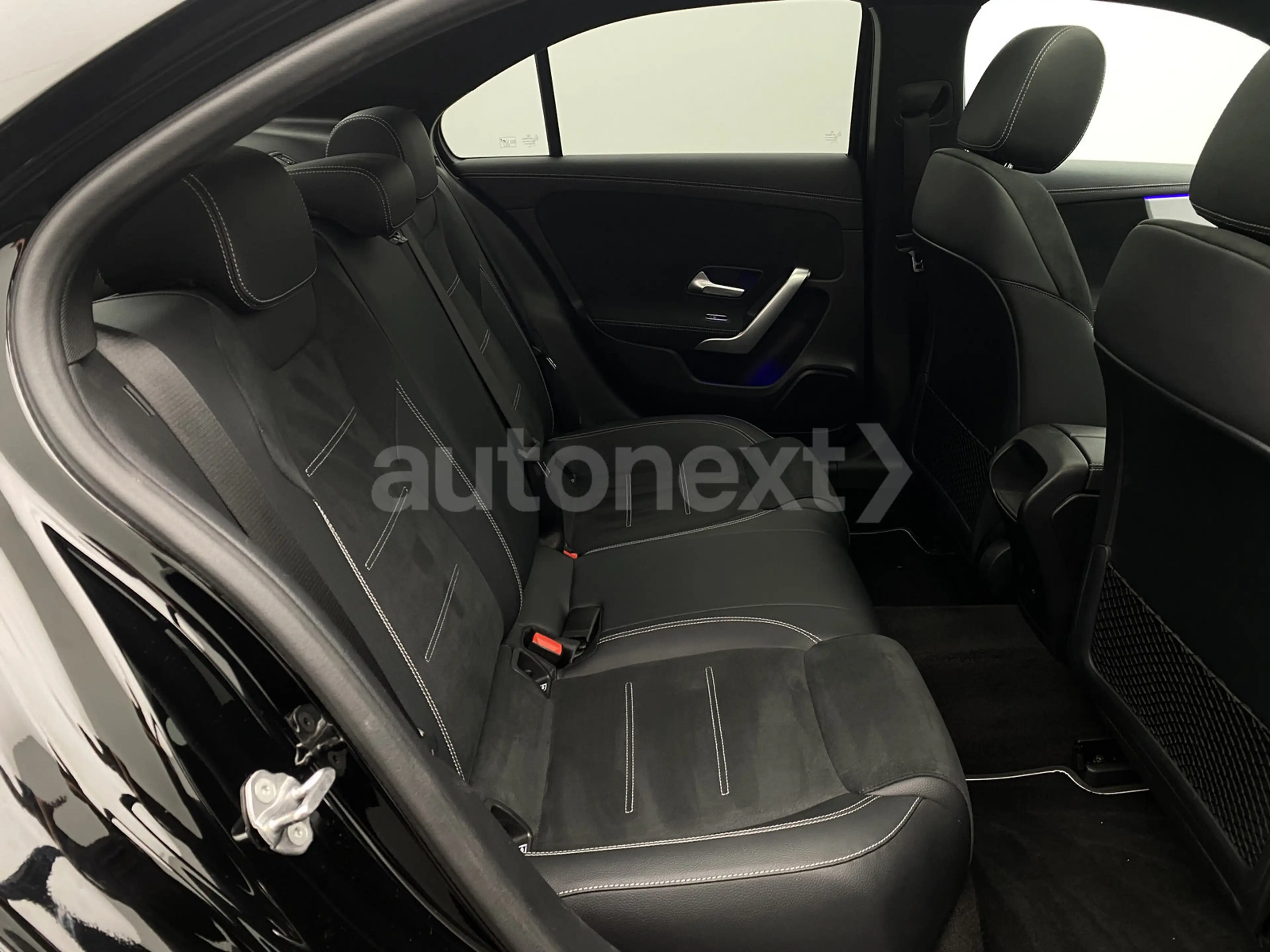 Mercedes-Benz A 250 e Limo. *2x AMG Line+Night* Edition 2021 (1079) — photo 13