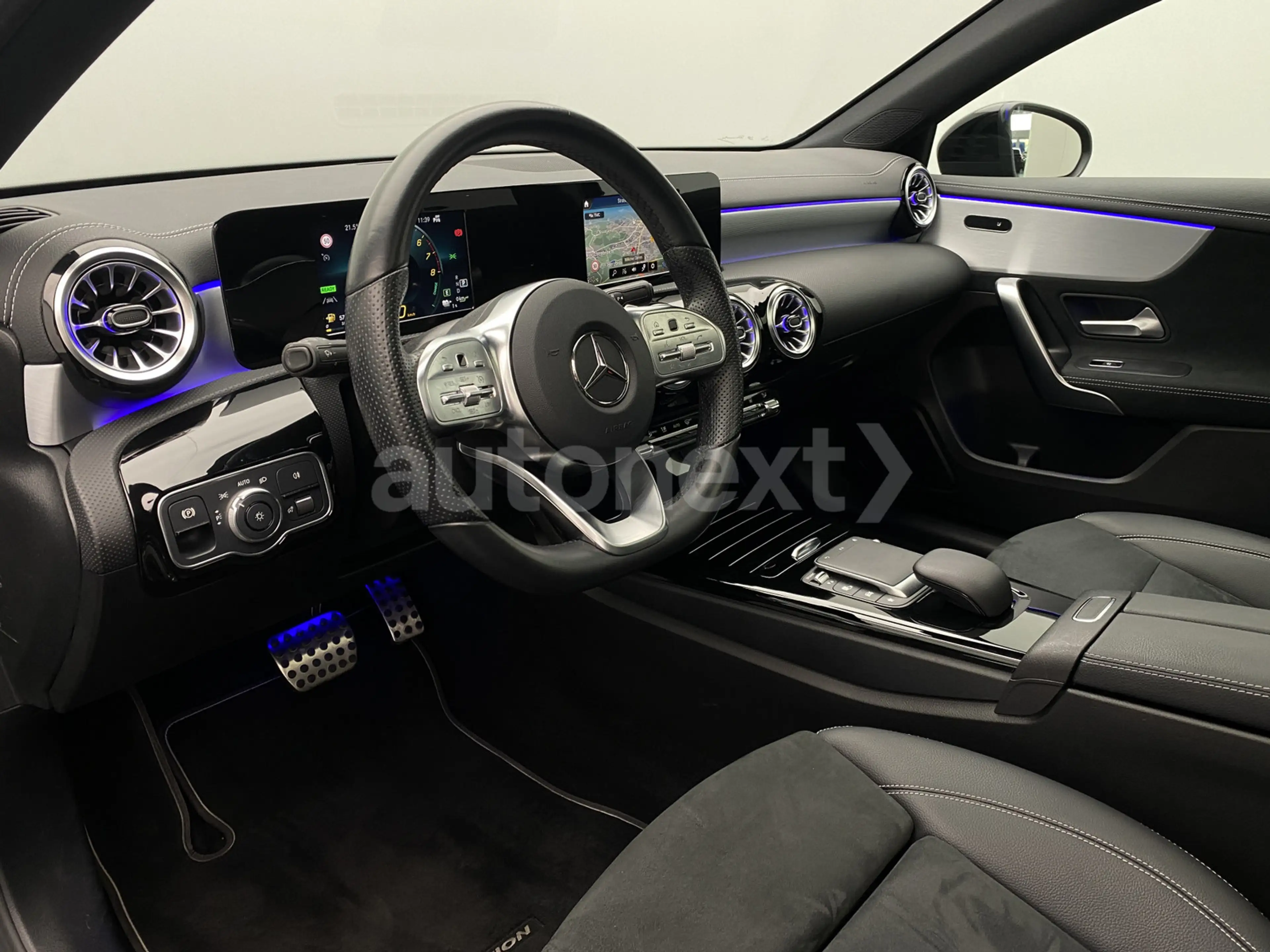 Mercedes-Benz A 250 e Limo. *2x AMG Line+Night* Edition 2021 (1079) — photo 17