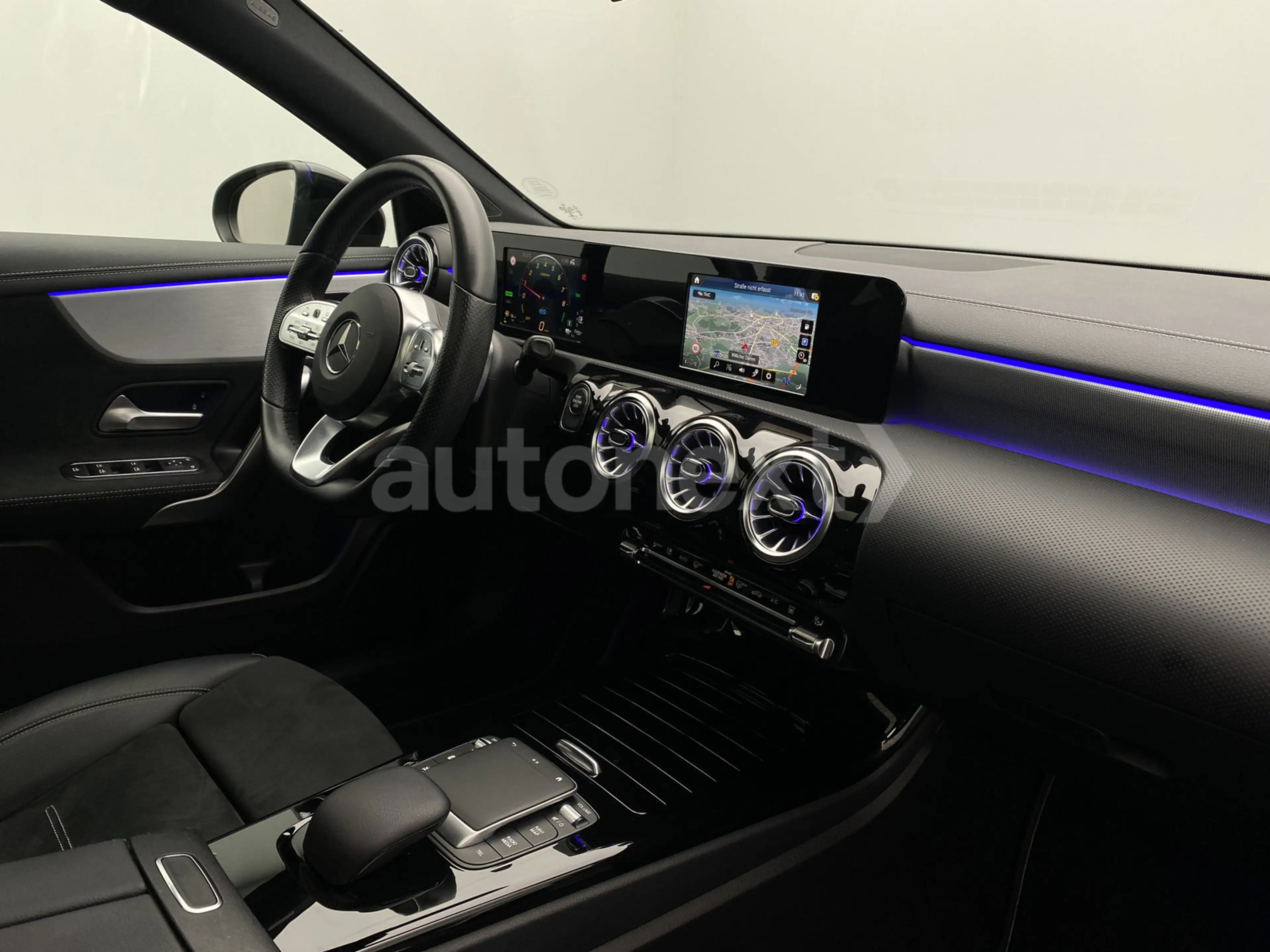 Mercedes-Benz A 250 e Limo. *2x AMG Line+Night* Edition 2021 (1079) — photo 15