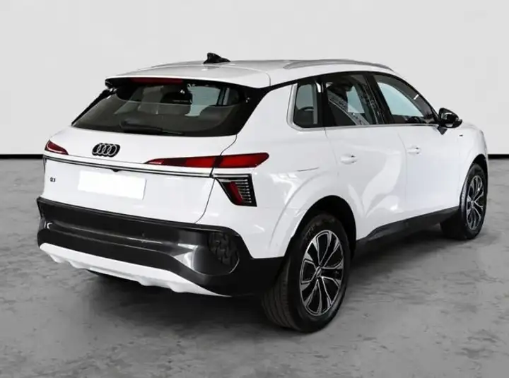 Audi Q3 2025, foto 2