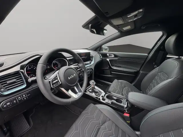 Kia Ceed view 9