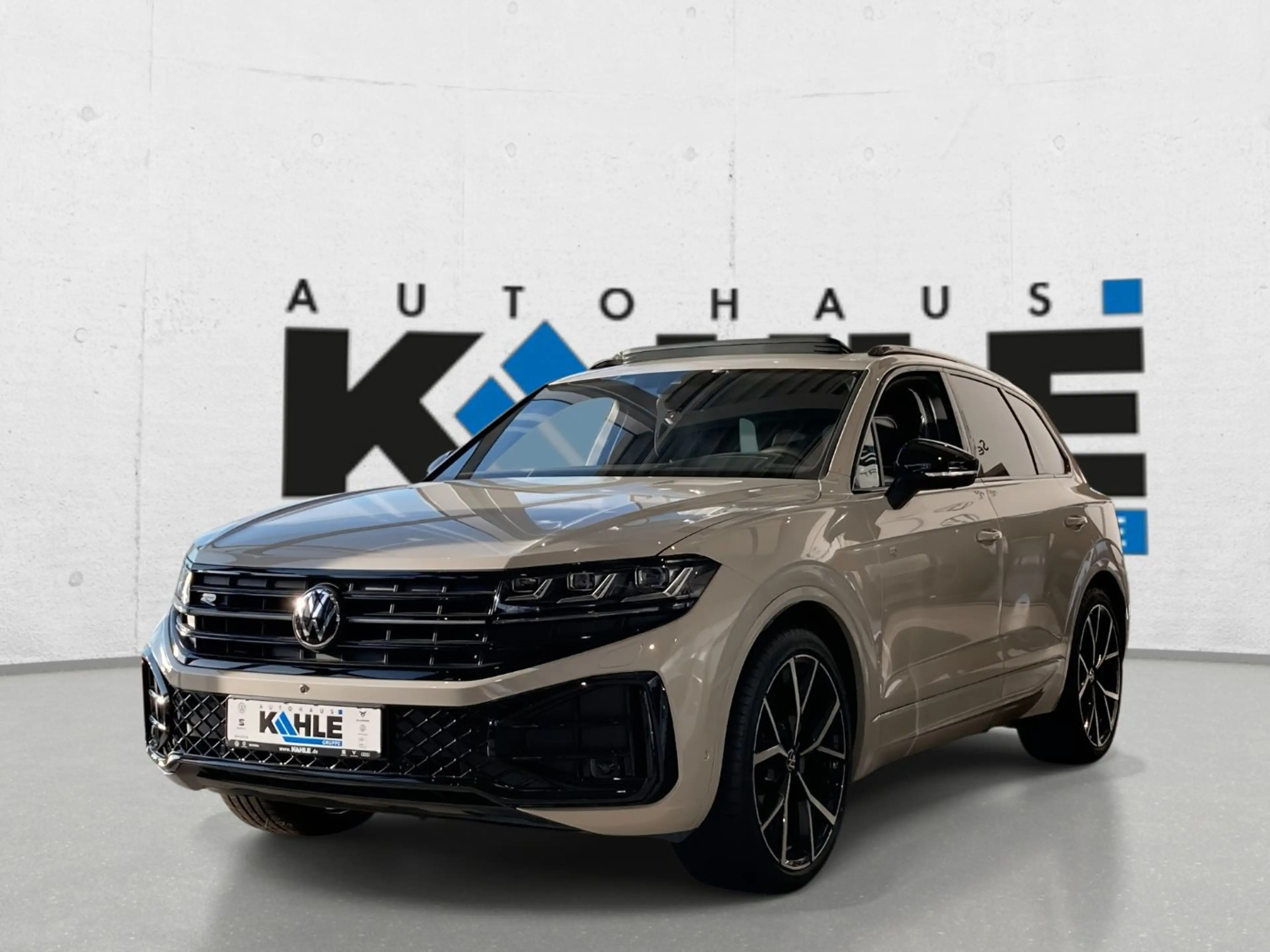 Volkswagen Touareg 3.0TDI 4MOTION R-Line FINAL EDITION — photo 2