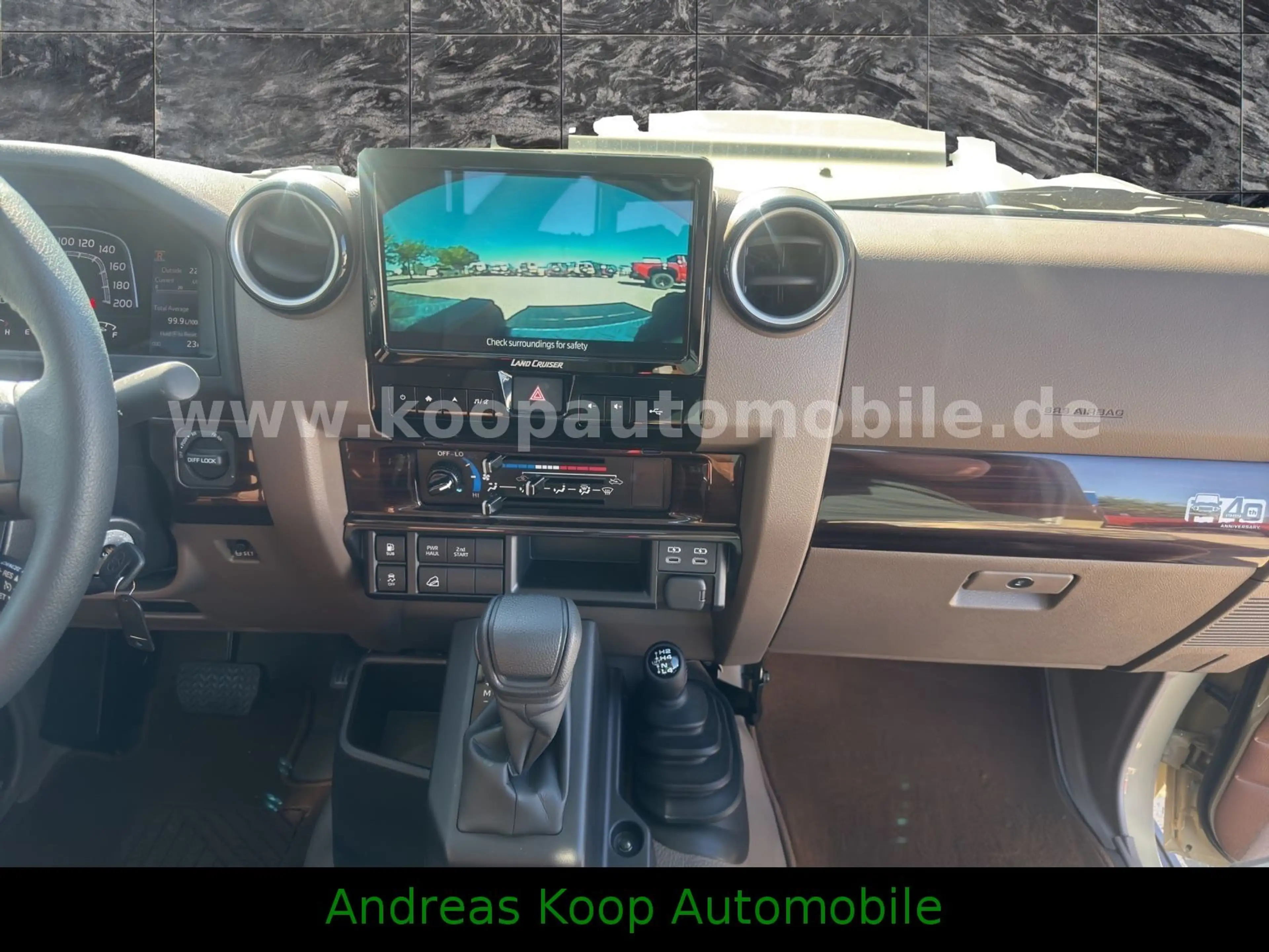 Toyota Land Cruiser GRJ 79 SC Aut. LX-Z LED ALU SOFORT — photo 7