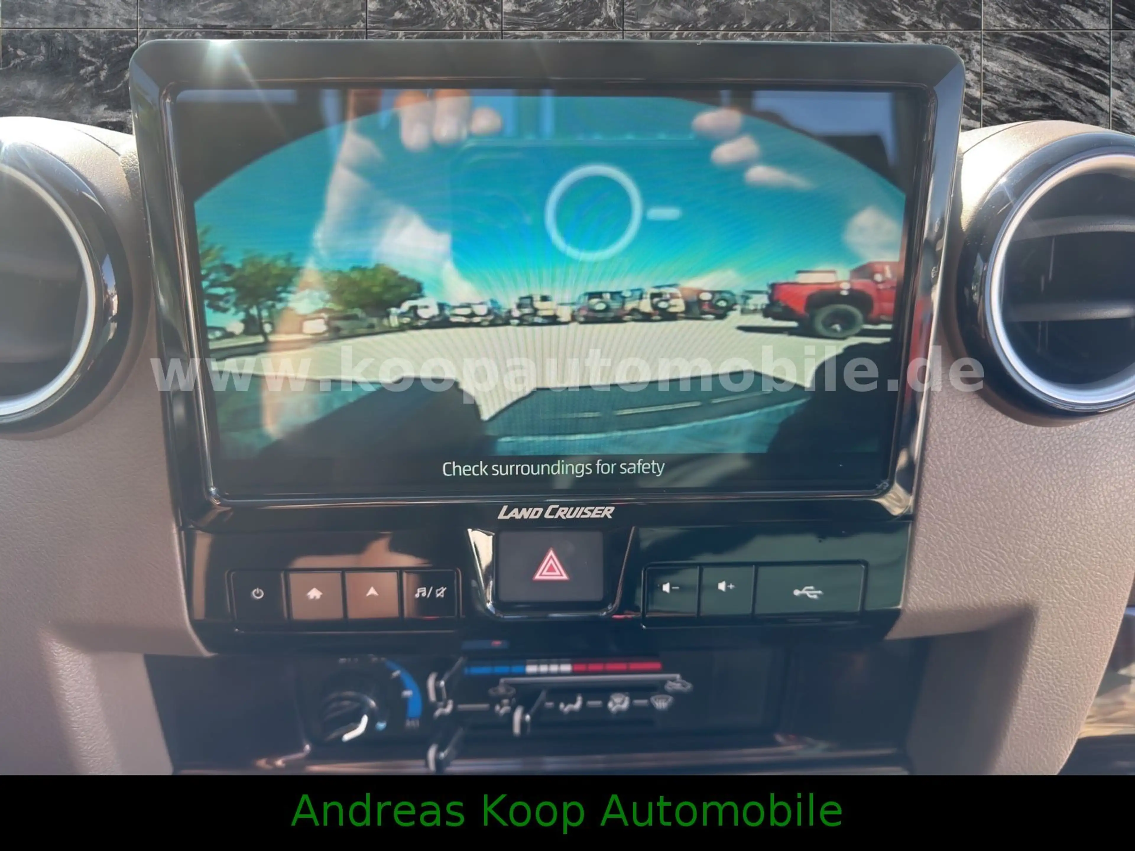 Toyota Land Cruiser GRJ 79 SC Aut. LX-Z LED ALU SOFORT — photo 8