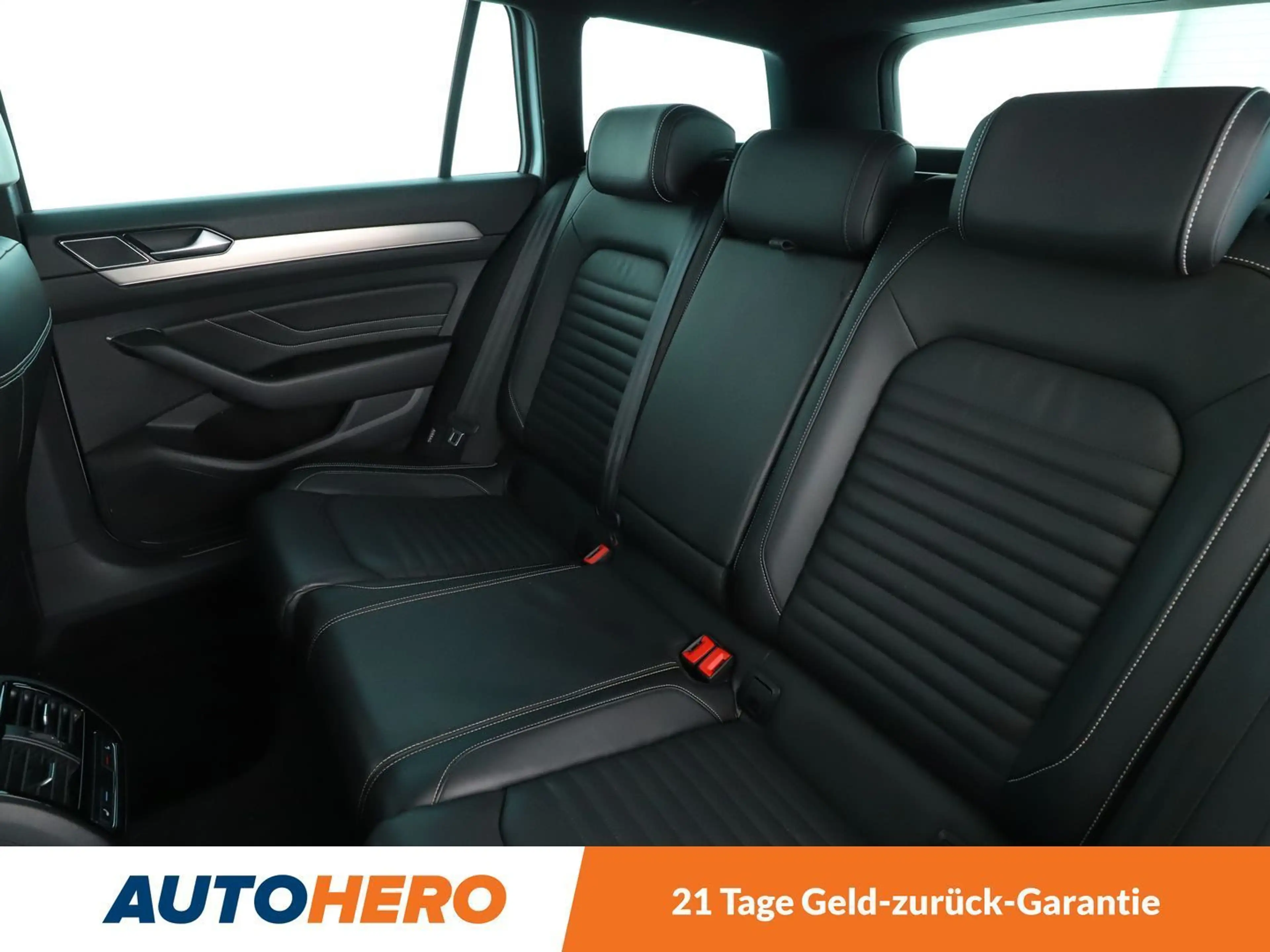 Volkswagen Passat Alltrack 2.0 TDI 4Motion Aut.*NAVI*360* — photo 15