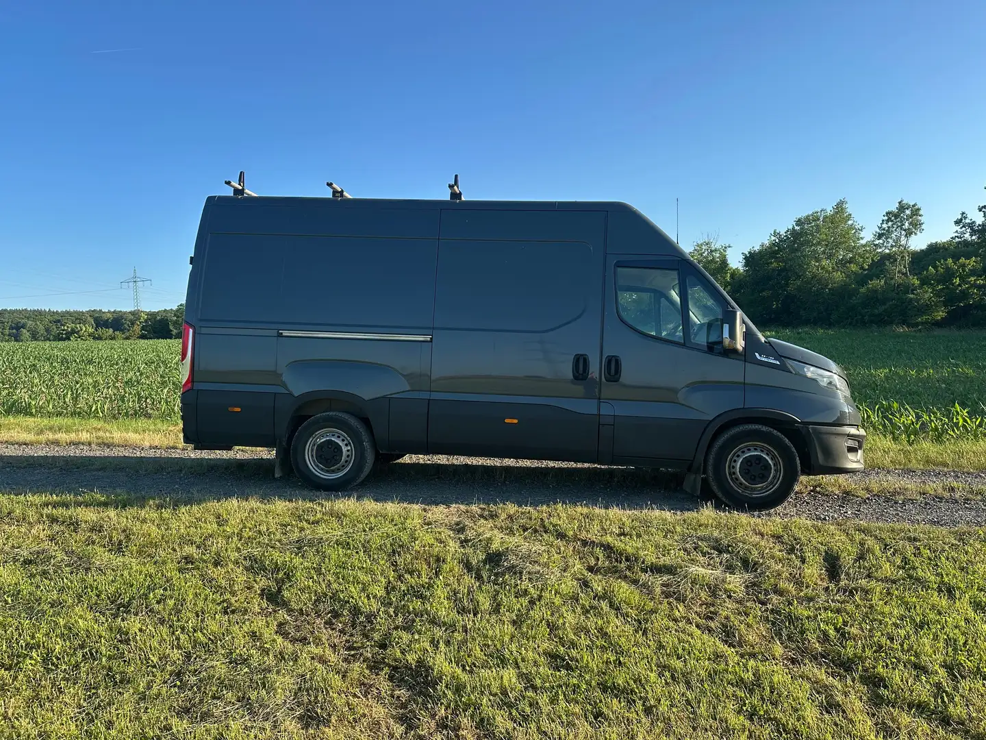 Iveco Daily 35 S 18HA8 V Grau - 2