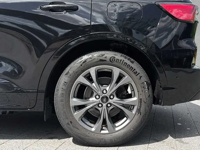 Ford Kuga view 9