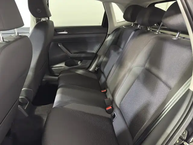 Volkswagen Polo view 15