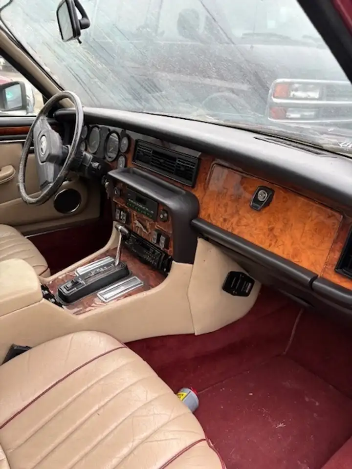 Jaguar Sovereign 5.3 V12 Sovereign Wordt evt in onderdelen verkocht, foto 7