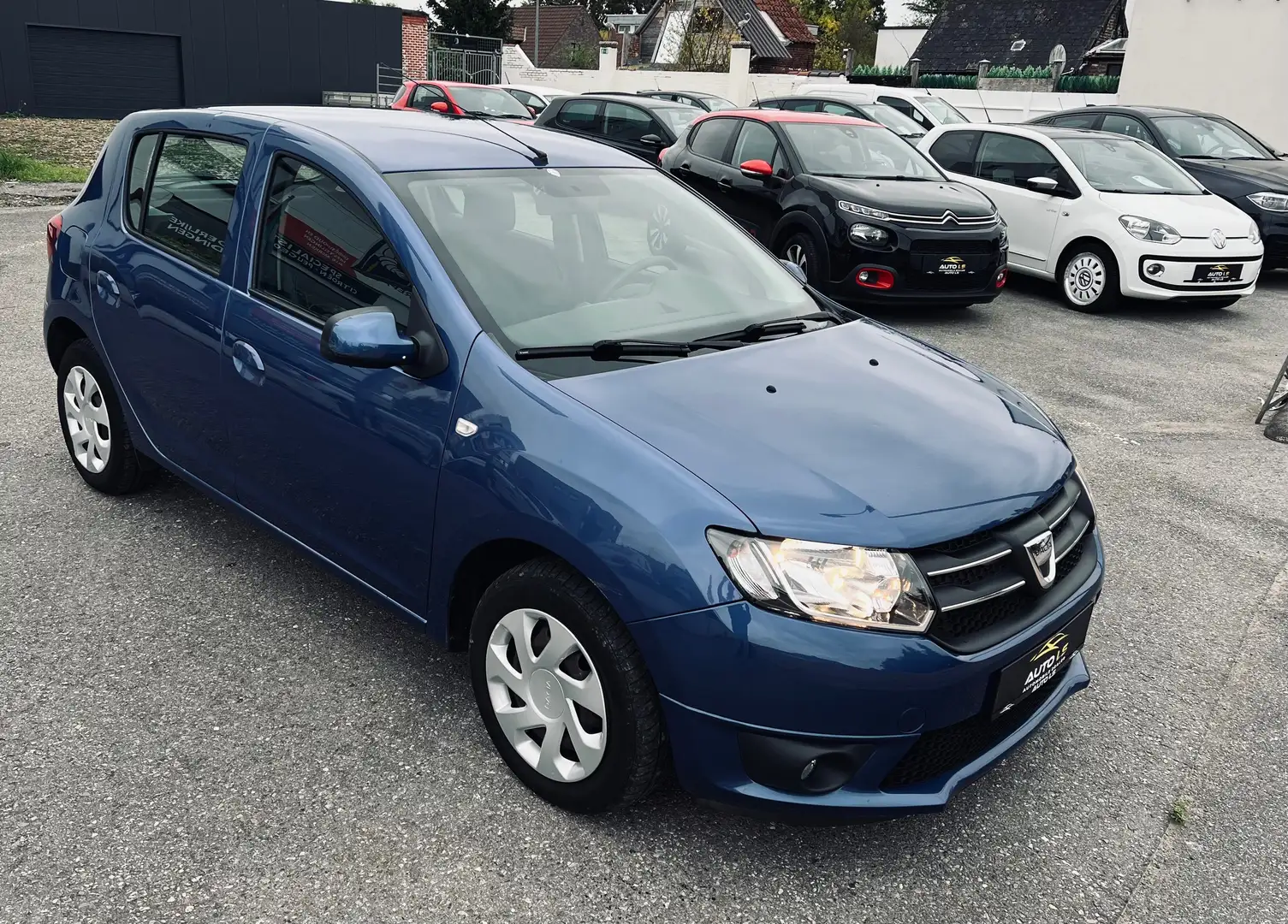 Dacia Sandero Sandero 1.2i Laureate Blauw - 2