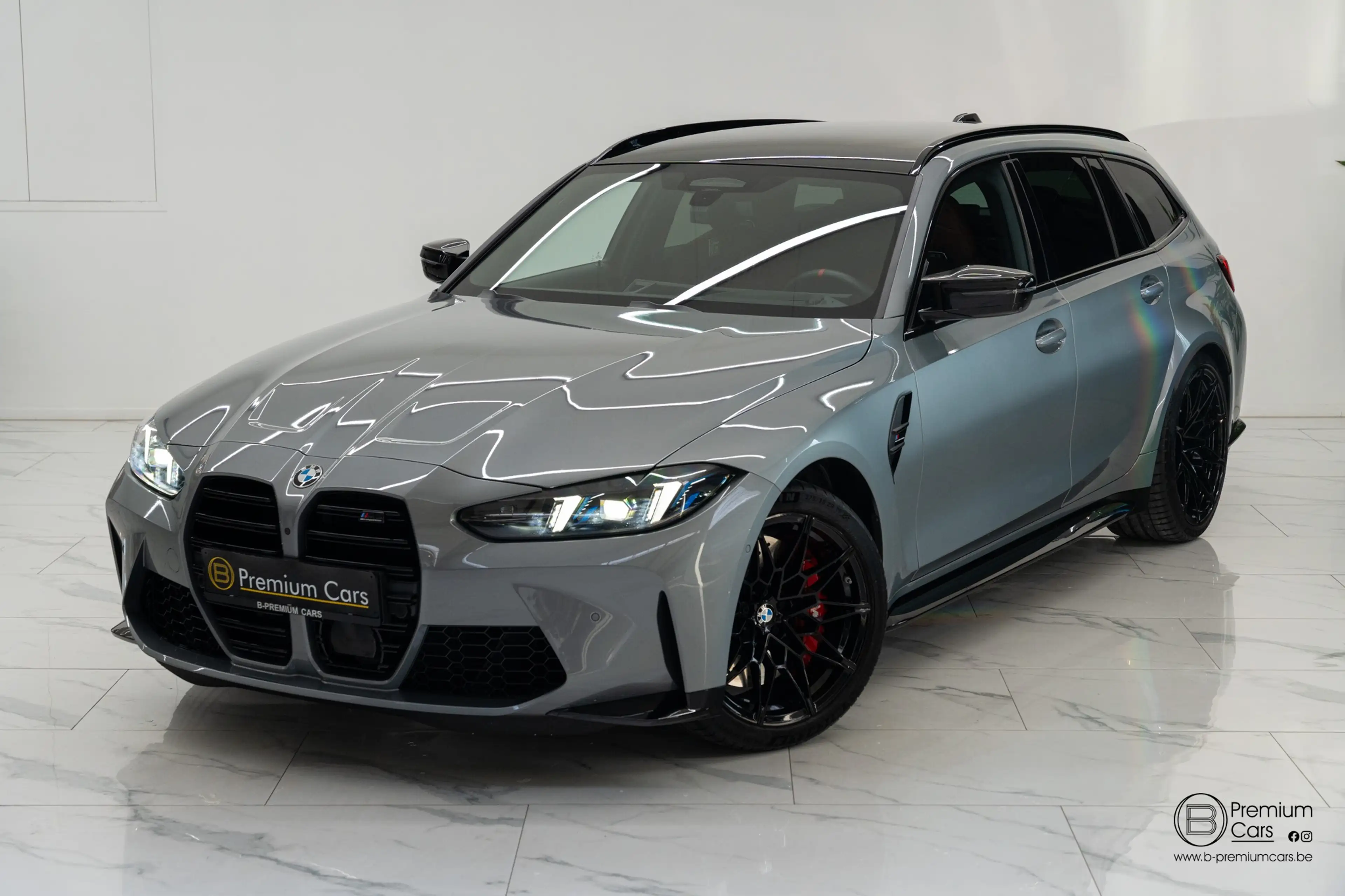 BMW M3 Competition M xDrive Touring Carbon! Full options! New car! — photo 2