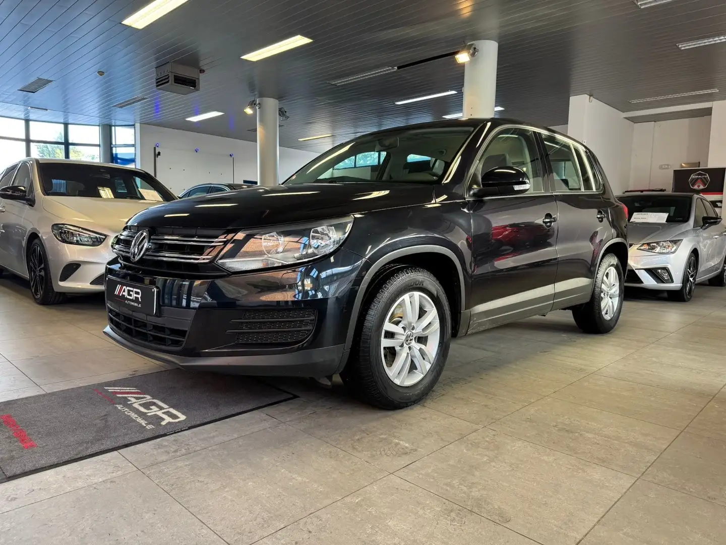 Volkswagen Tiguan 1.4 TSI etat neuf 76000 km a voir ✅✅✅ Zwart - 1