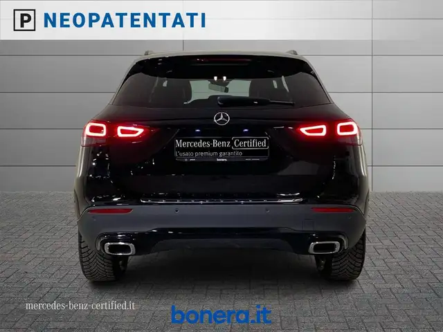 Mercedes-Benz Gla view 4