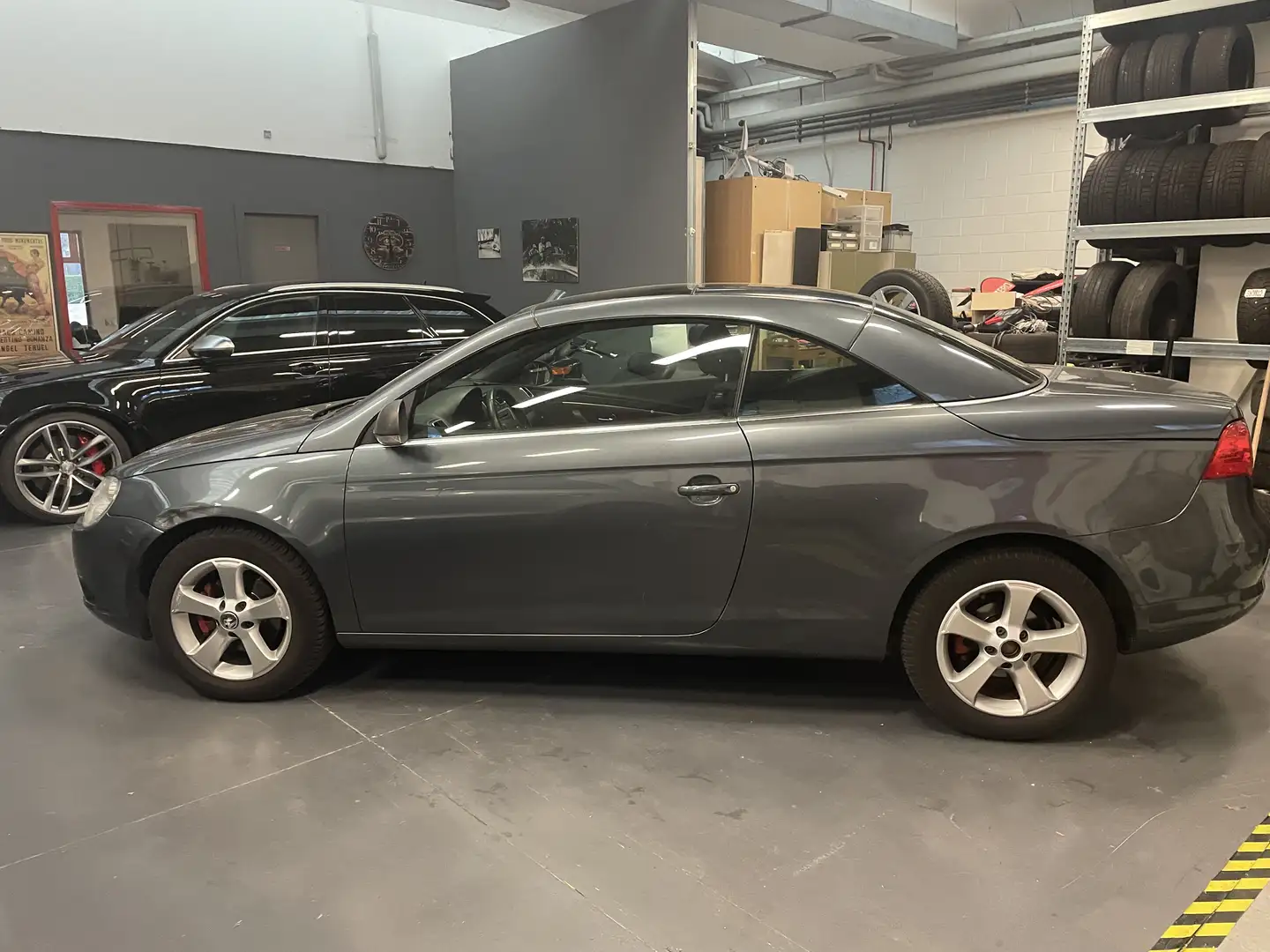 Volkswagen Eos Eos 1.6 fsi CABRIO 4 POSTI Gris - 2