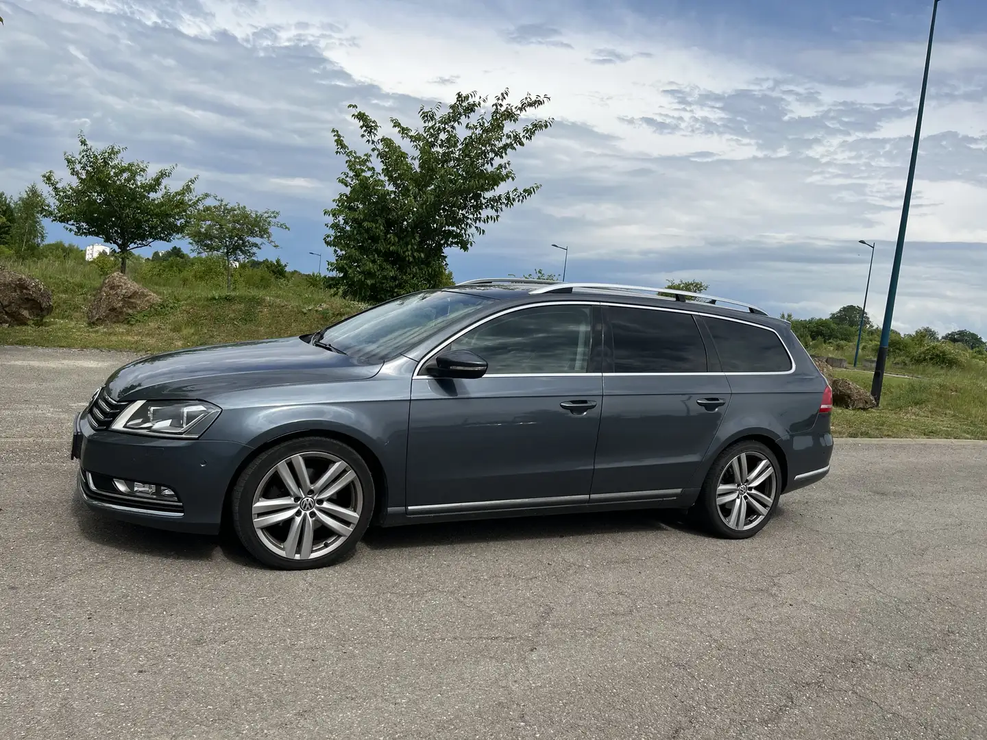 Volkswagen Passat Variant 2.0 TDI 4Motion DSG BlueMotion Tech R-Line - 1