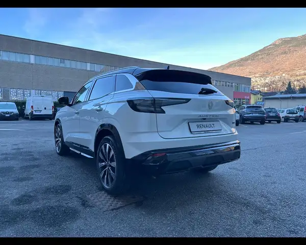 Renault Austral view 8