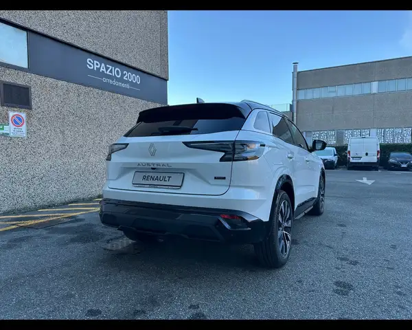 Renault Austral view 6