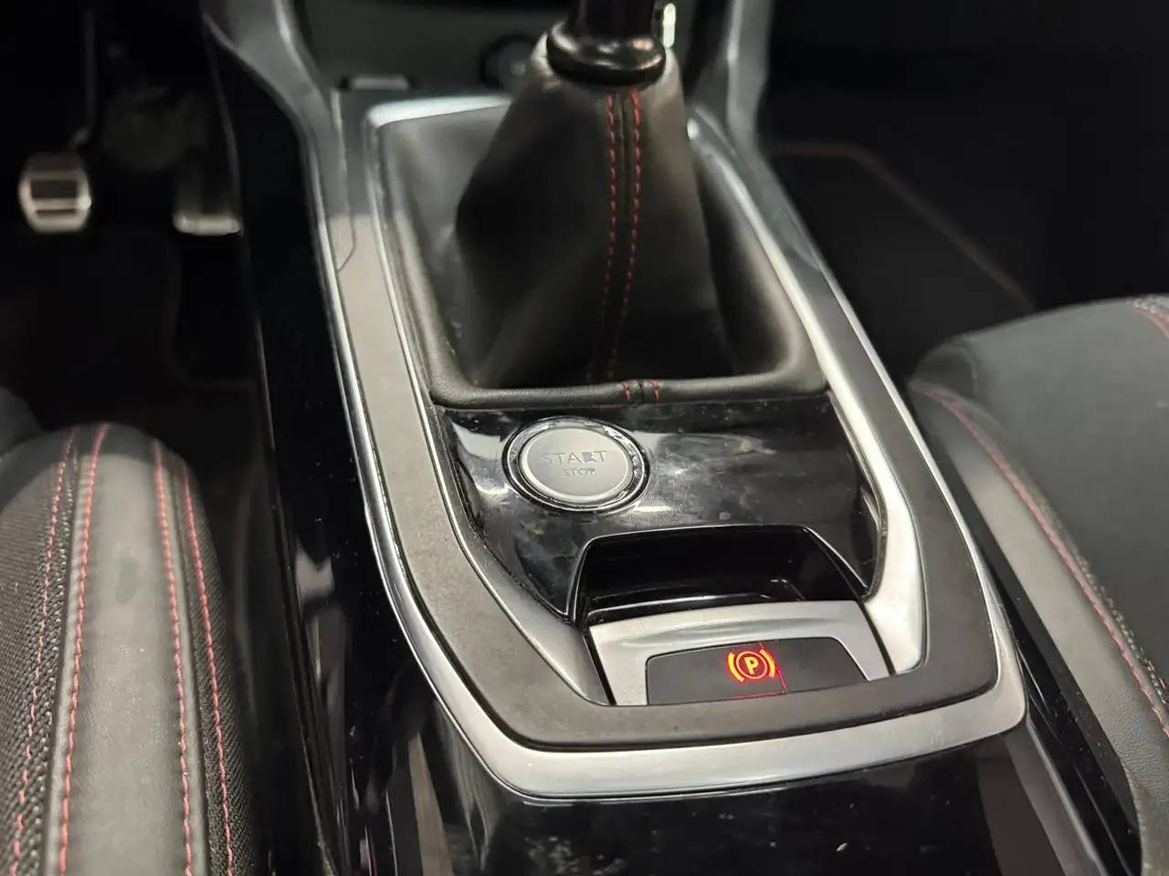 Peugeot 308 308 — photo 20