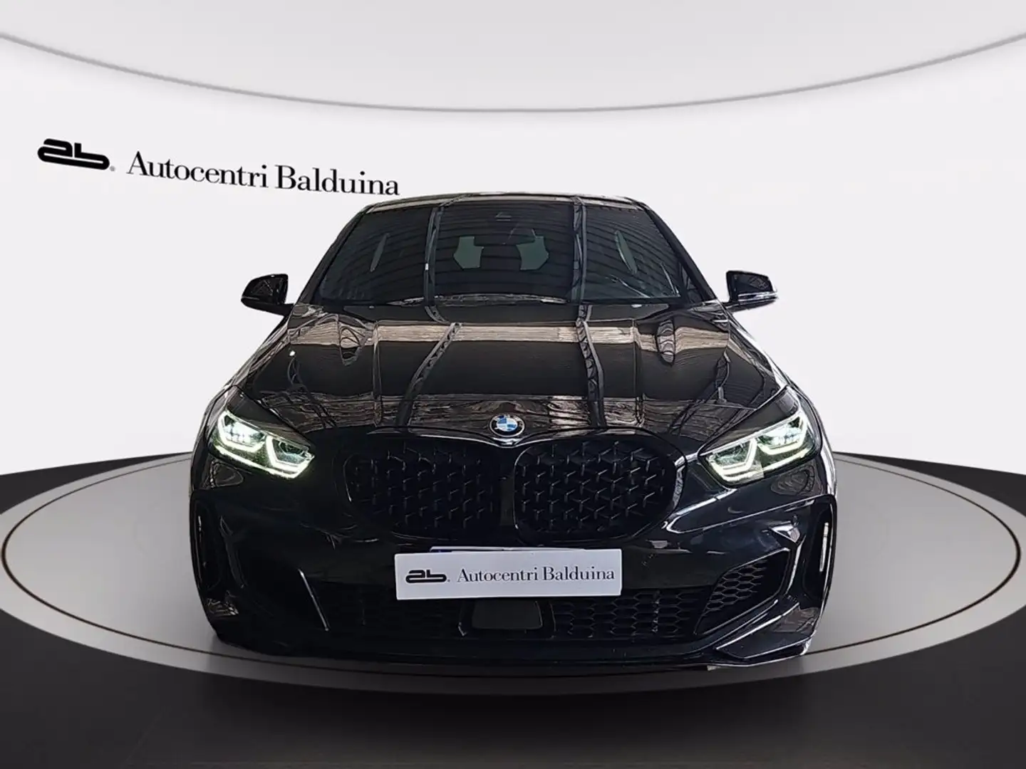 BMW 135 M i xdrive auto Schwarz - 2