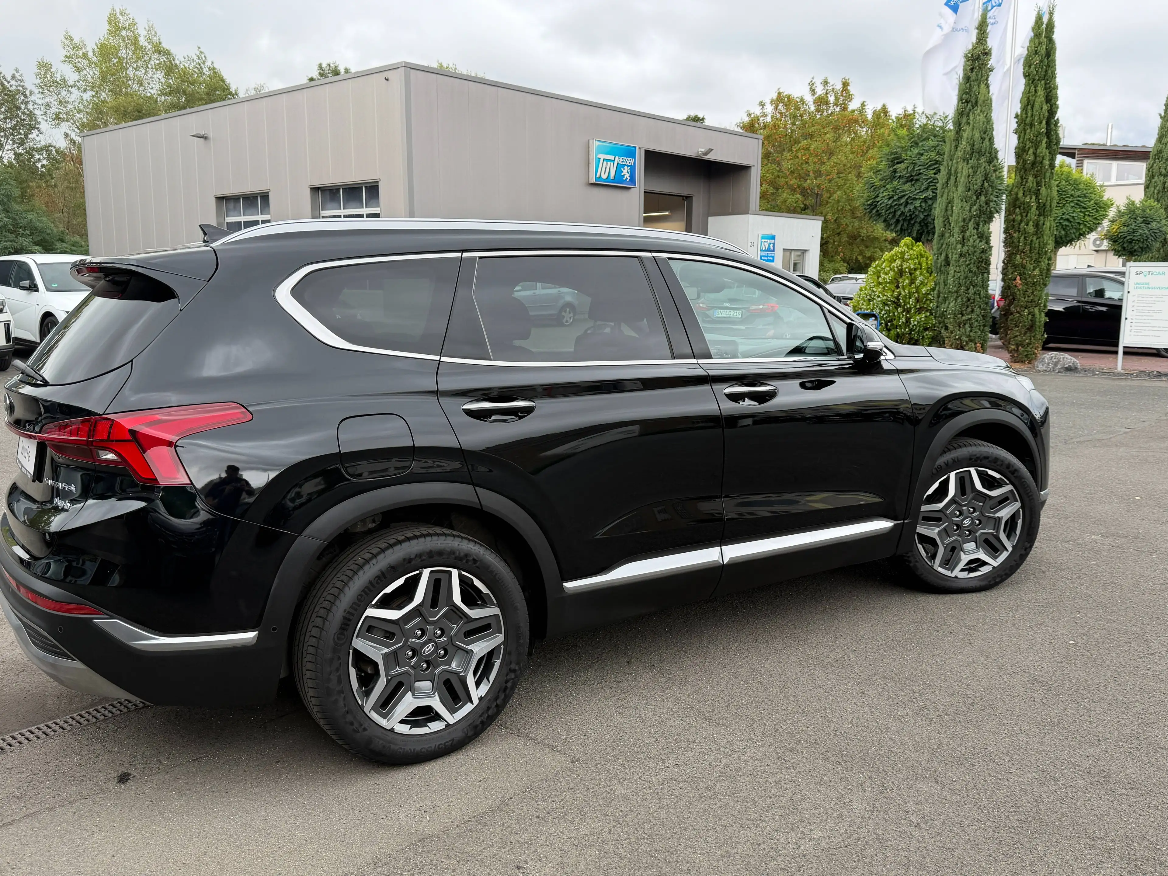 Hyundai SANTA FE Prime Plug-In Hybrid 4WD SEVEN — photo 13