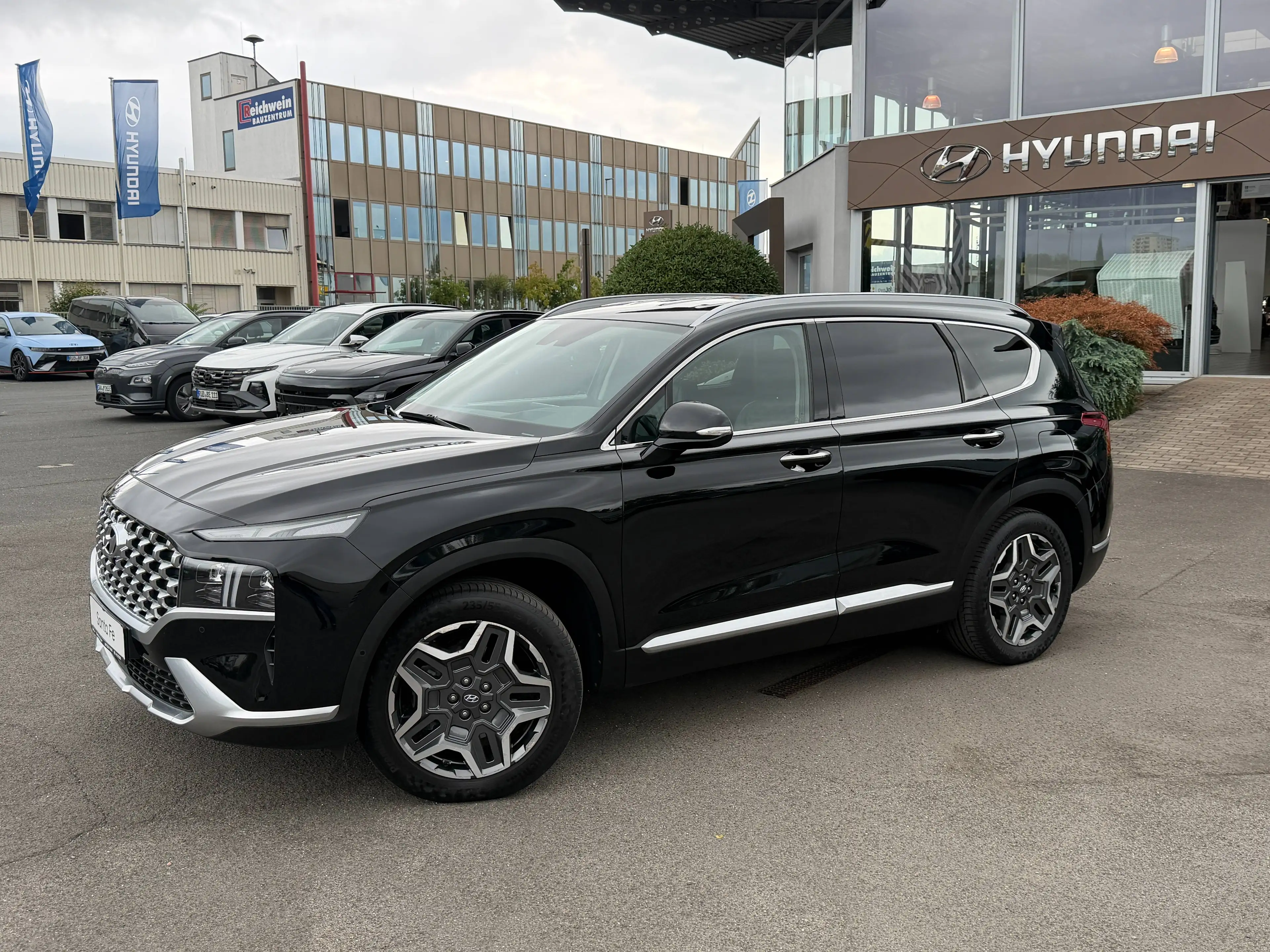 Hyundai SANTA FE Prime Plug-In Hybrid 4WD SEVEN — photo 2
