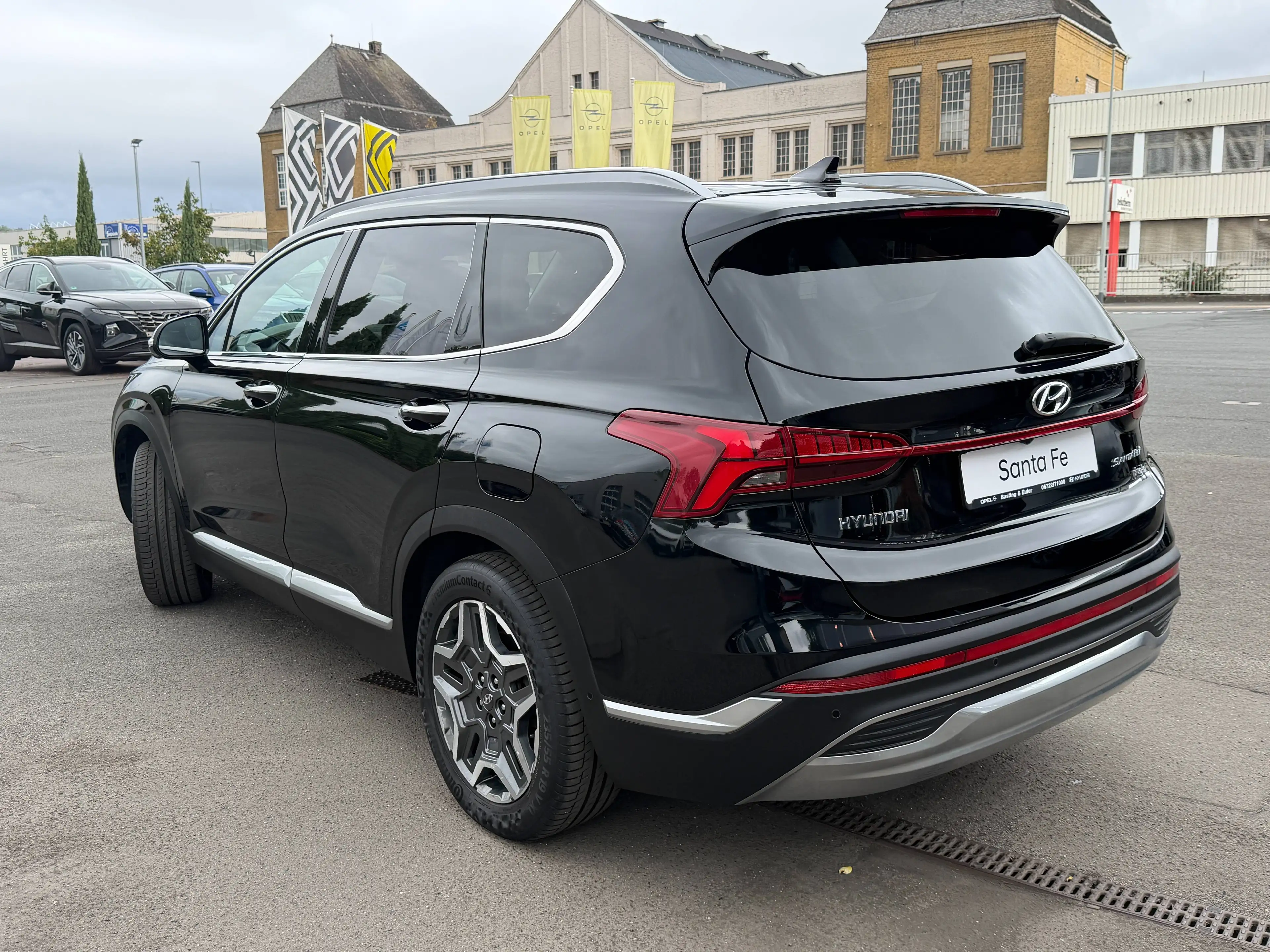 Hyundai SANTA FE Prime Plug-In Hybrid 4WD SEVEN — photo 12