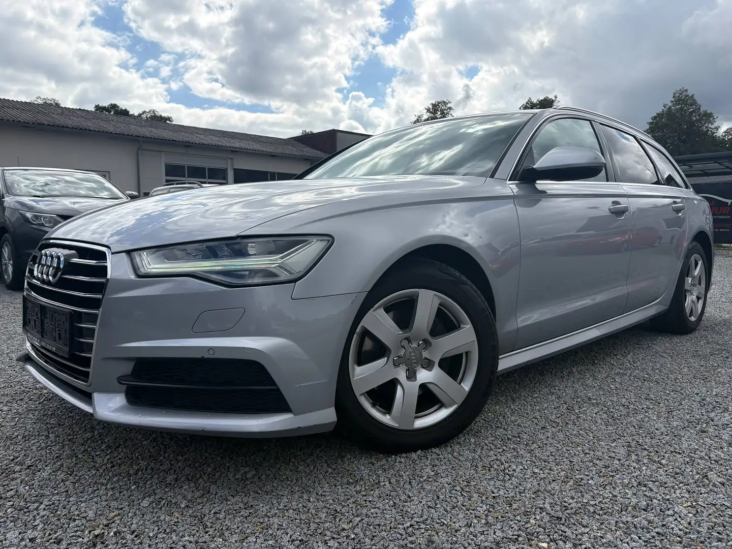 Audi A6 A6 Avant 2,0 TDI ultra S-tronic*GUTER ZUSTAND Silber - 1