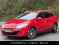 Renault Megane Grandtour 1.6/TÜV NEU/PDC/TEMP/KLIMAAUTO Rot - thumbnail 1