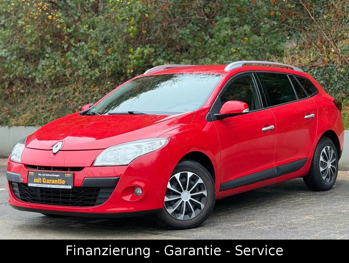 Renault Megane Grandtour 1.6/TÜV NEU/PDC/TEMP/KLIMAAUTO Rot - 1