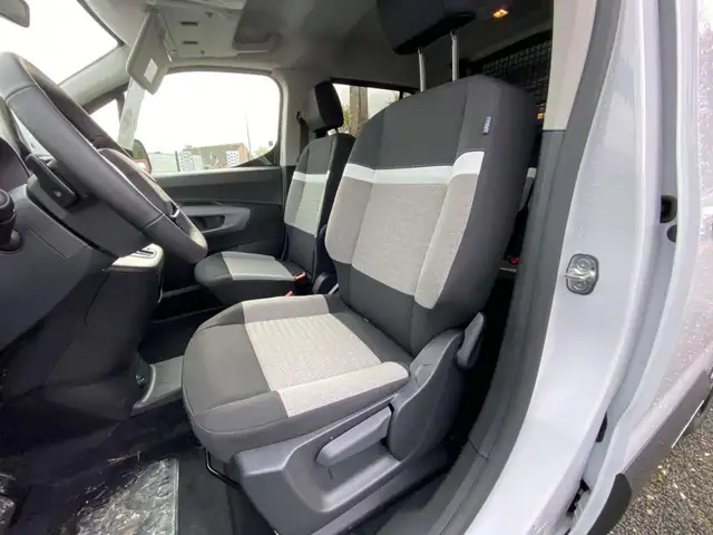 Citroen Berlingo view 5