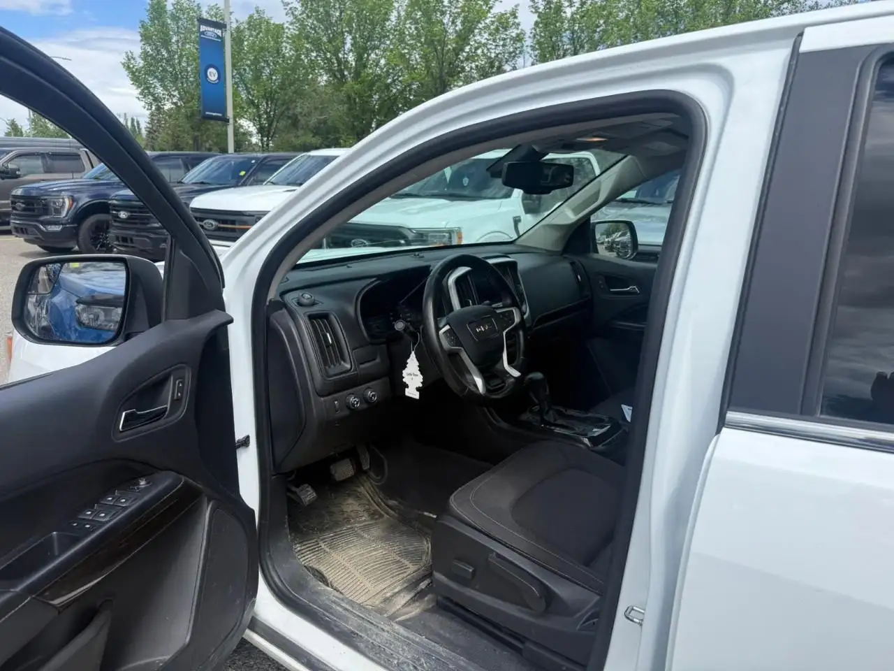 GMC Canyon fotografie GMC Canyon