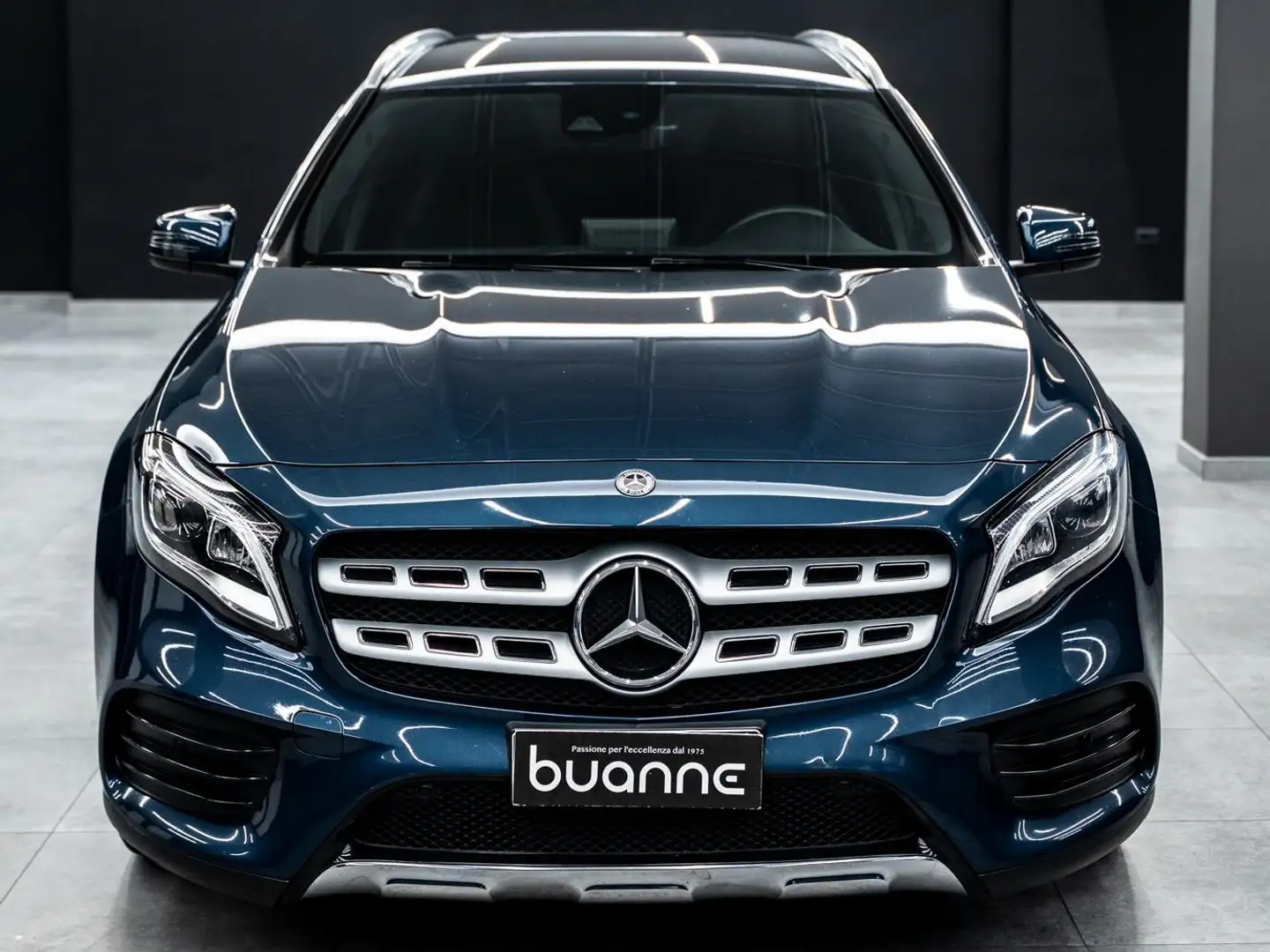 Mercedes-Benz GLA 200 d Premium Auto Nav Telecamera Bi-Xenon Italy Km Ce Blauw - 2