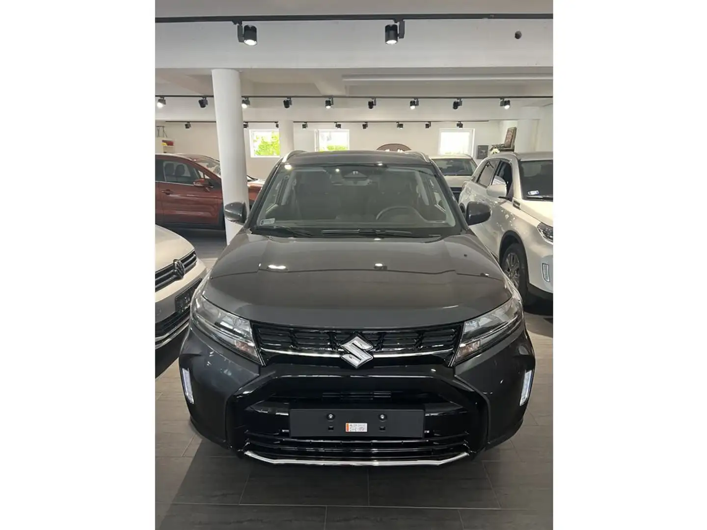Suzuki Vitara 1.4 AllGrip Hybrid Neues Model navi Kamera Сірий - 1