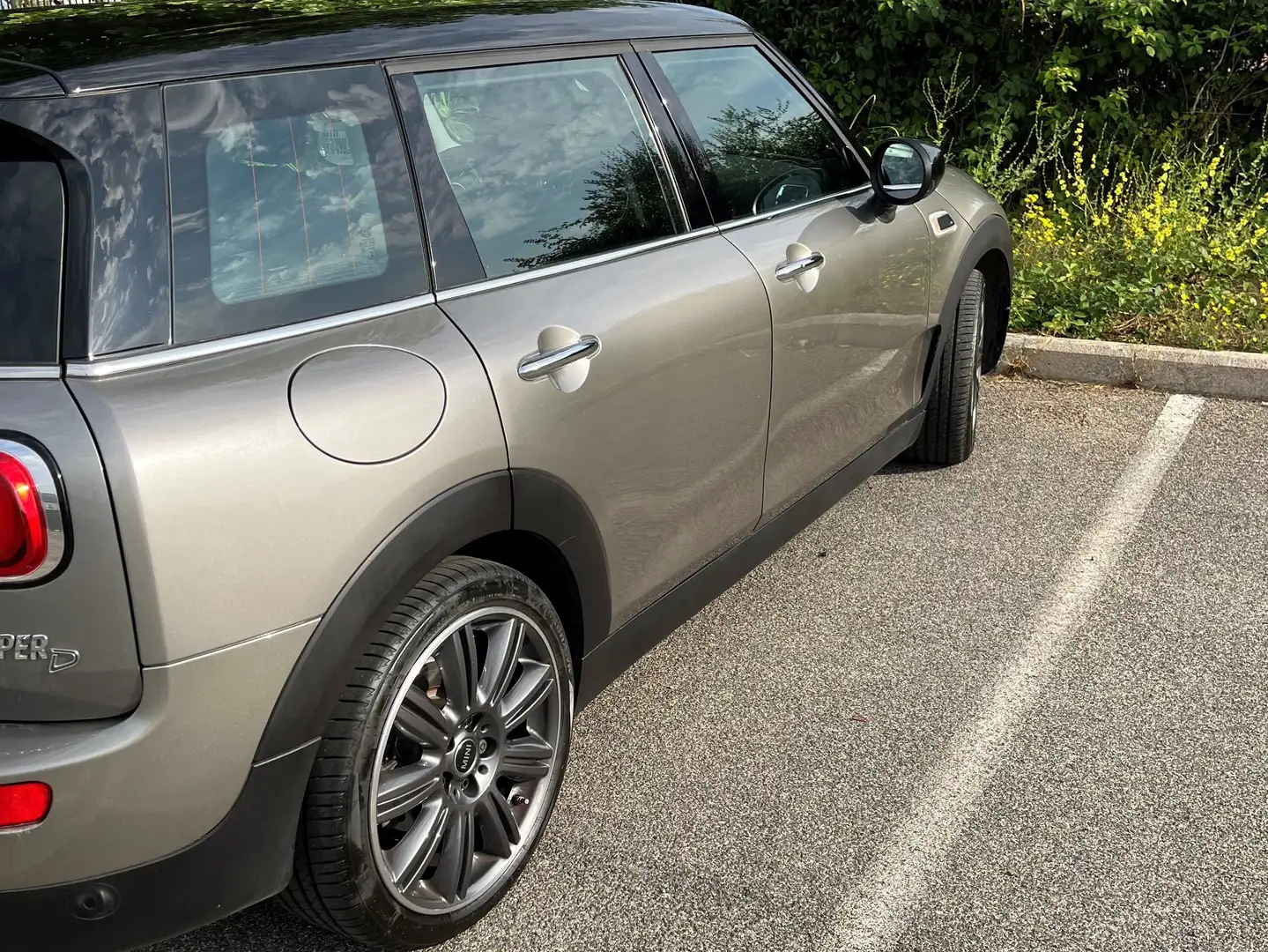 MINI Cooper D Clubman Business Oro - 2