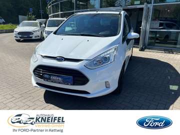 Titanium 1.0 EcoBoost Panoramadach Berganfahrass.B