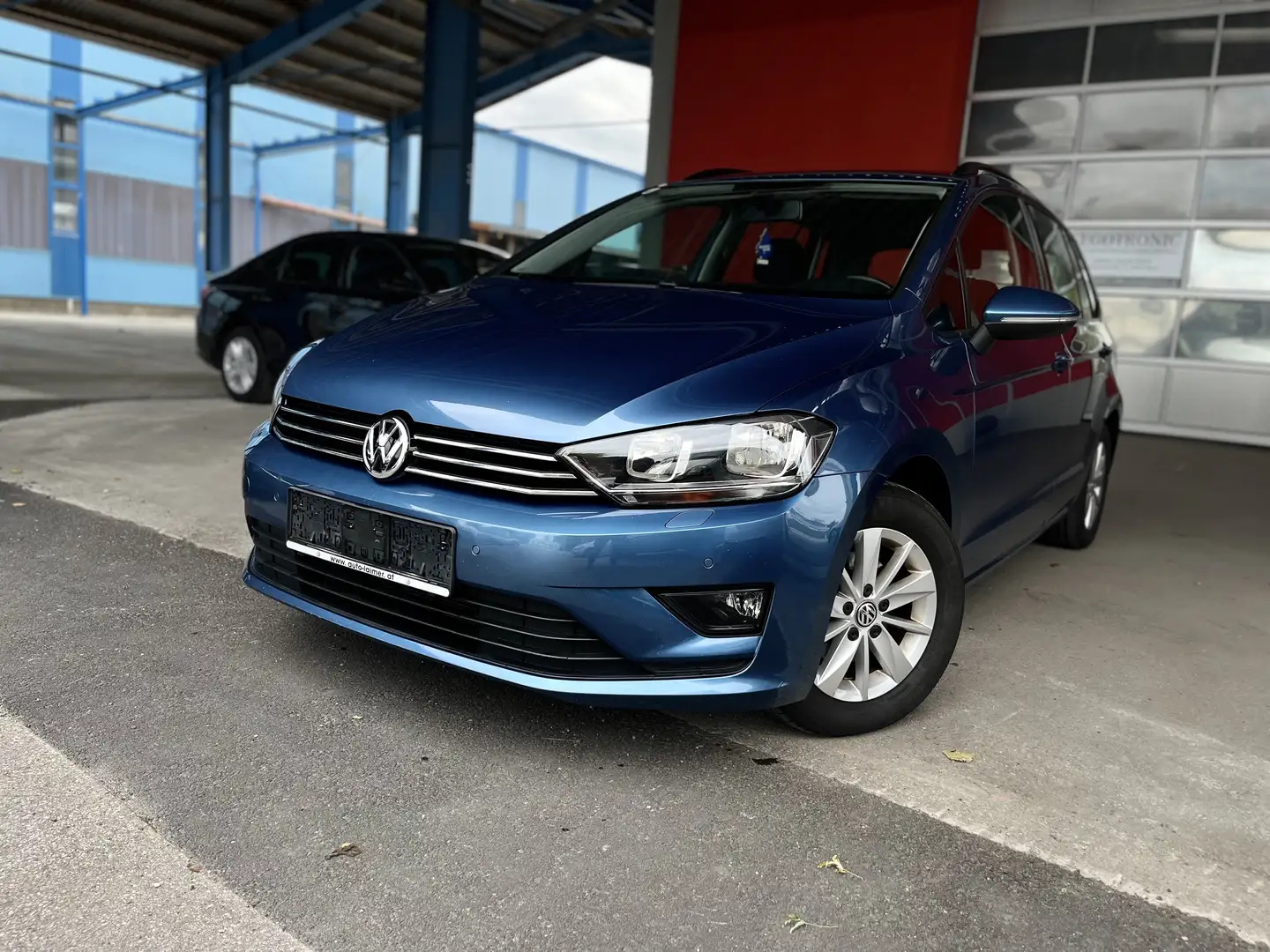 Volkswagen Golf Sportsvan Comfortline BMT 1,2 TSI *AHK*PDC*SHZ* Bleu - 1