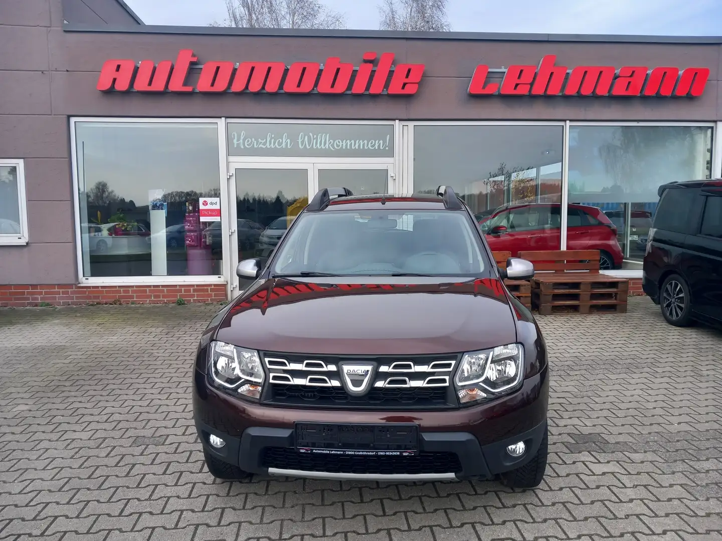 Dacia Duster Prestige 4x2 *Leder*Navi*Tempomat Braun - 1