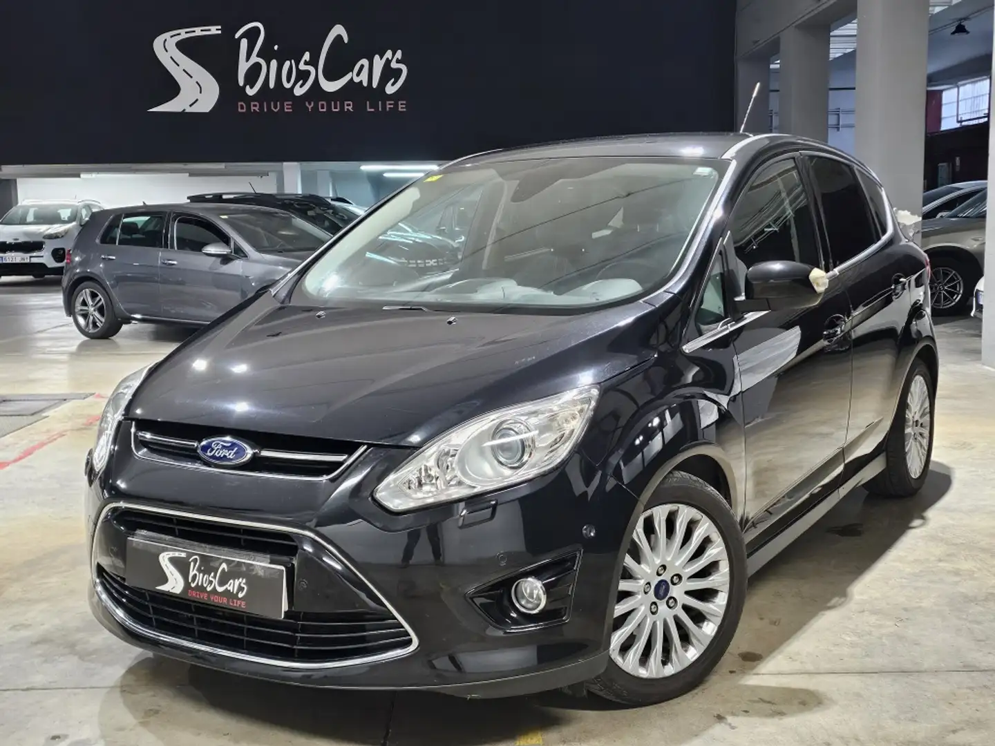 Ford C-Max 1.0 Ecoboost Auto-S&S Trend 125 Noir - 1
