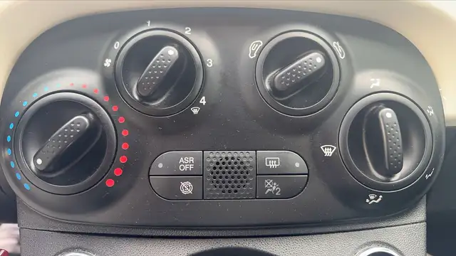 Fiat 500 view 13