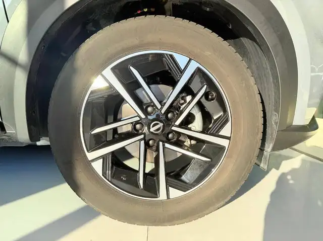 Nissan Juke view 9