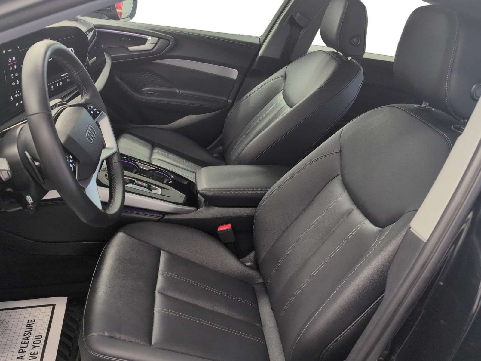 2025 Audi A5 2.0T Quattro , Leather, Sunroof! Ultra Low KMS! thumb 11