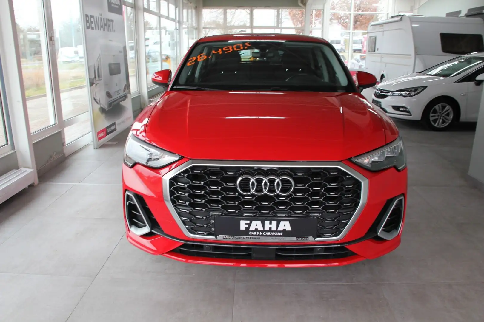Audi Q3 Sportback 35 TFSI S line !!KUNDENAUFTRAG!! Rot - 2