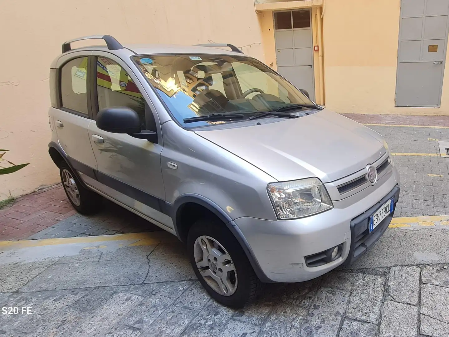 Fiat Panda Panda II 1.3 MTJ 4x4 GLAM Plateado - 2