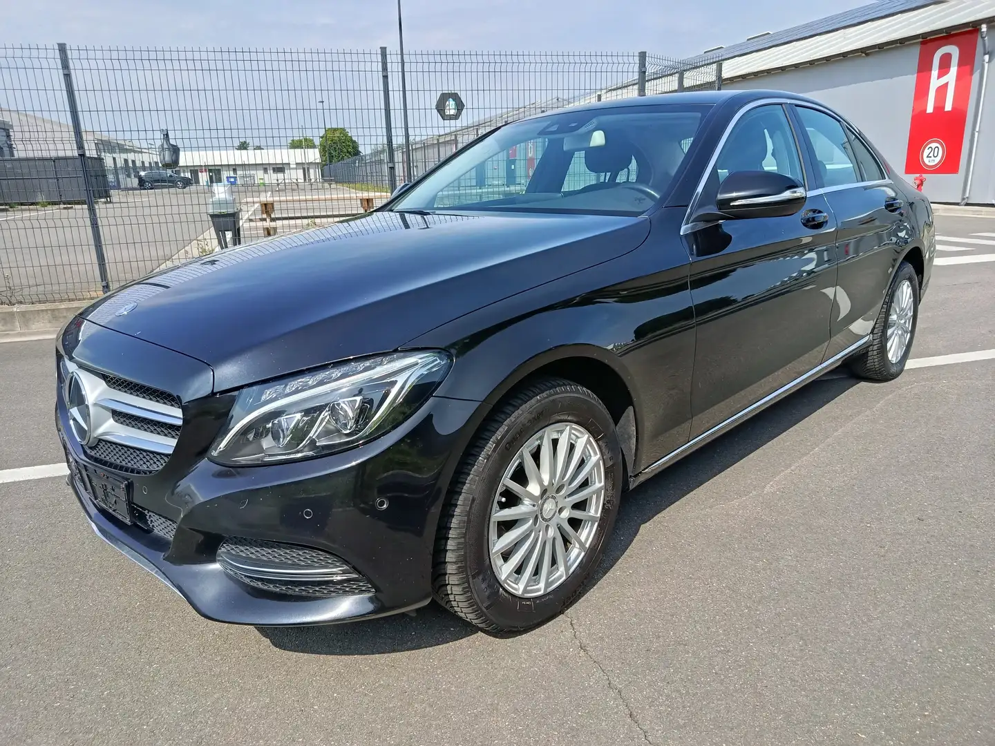 Mercedes-Benz C 220 CDI BE Start/Stop Noir - 1