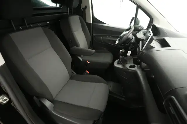 Peugeot Partner view 10