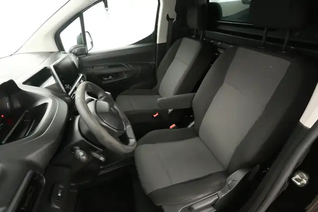 Peugeot Partner view 9