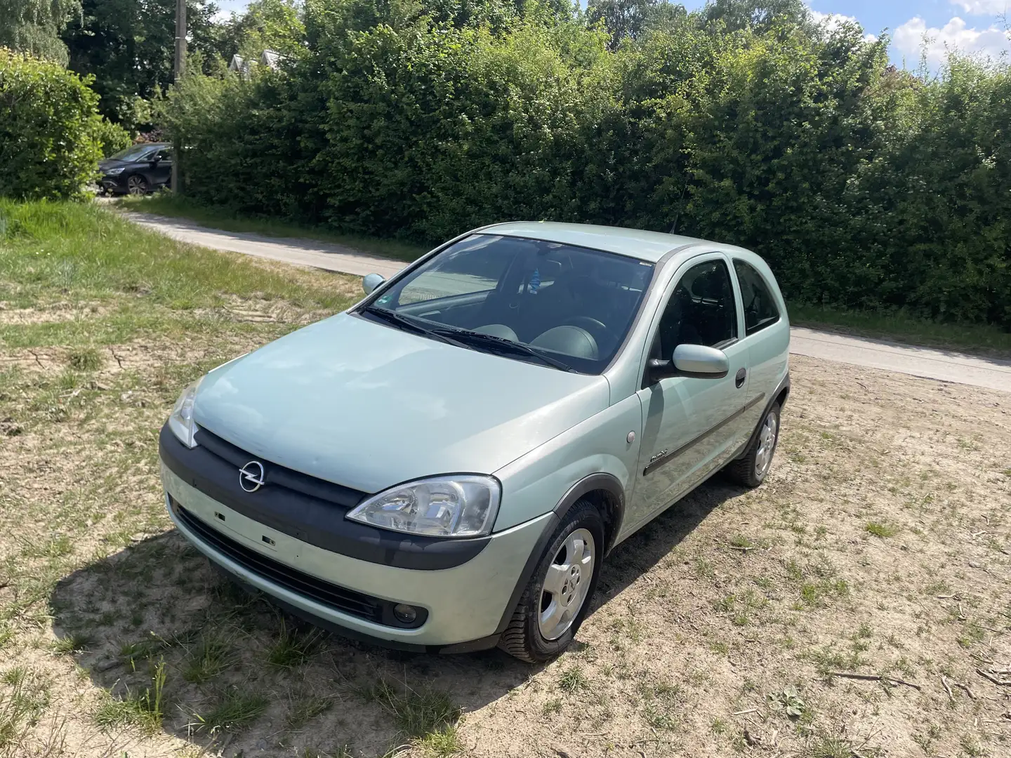 Opel Corsa 1.2i XE 16v Comfort - 2
