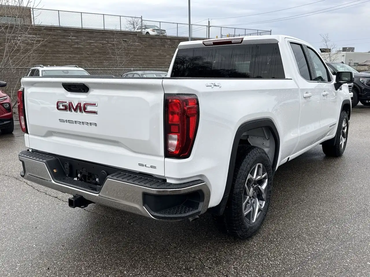 GMC Sierra 1500 снимка GMC Sierra 1500
