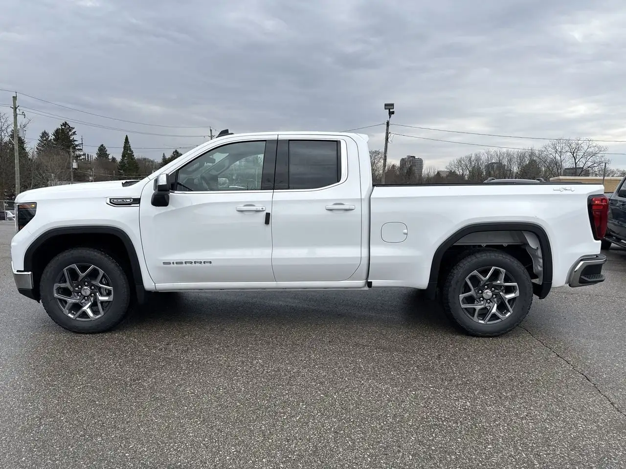 GMC Sierra 1500 снимка GMC Sierra 1500